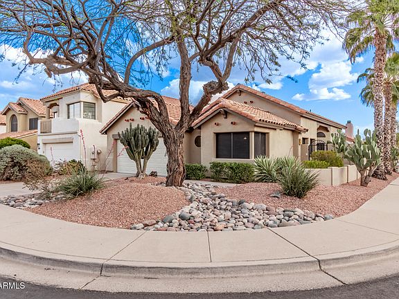 4th image of 3505 E South Fork Drive