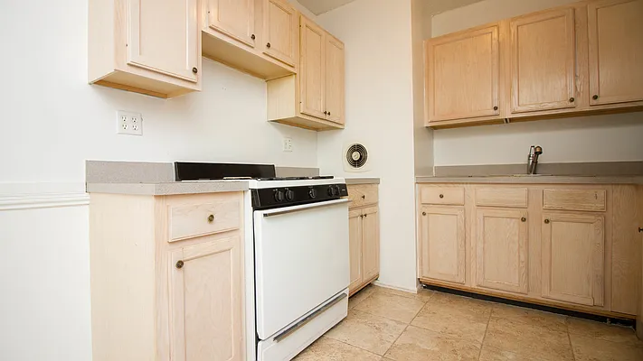 Rented by Nooklyn NYC LLC | media 15