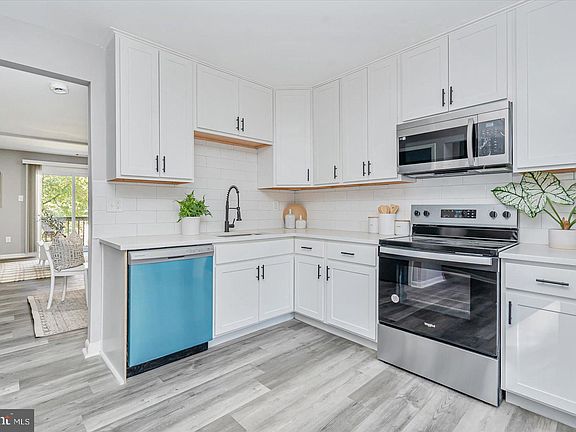 3rd image of 12 Shetland Cir Unit 12
