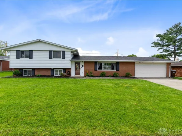 1130 Ortego Dr, Fairborn, OH 45324