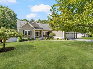 26 Timber Trl, Coventry, RI 02816