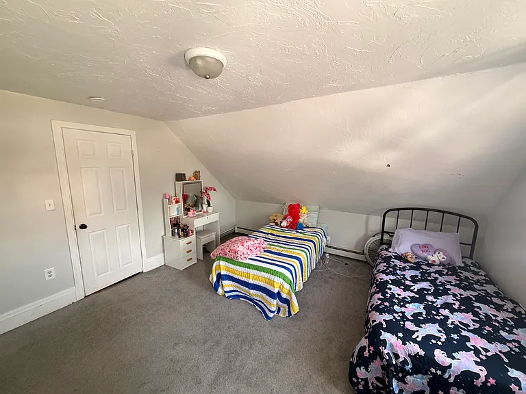 16 Pine St #A — Photo 24