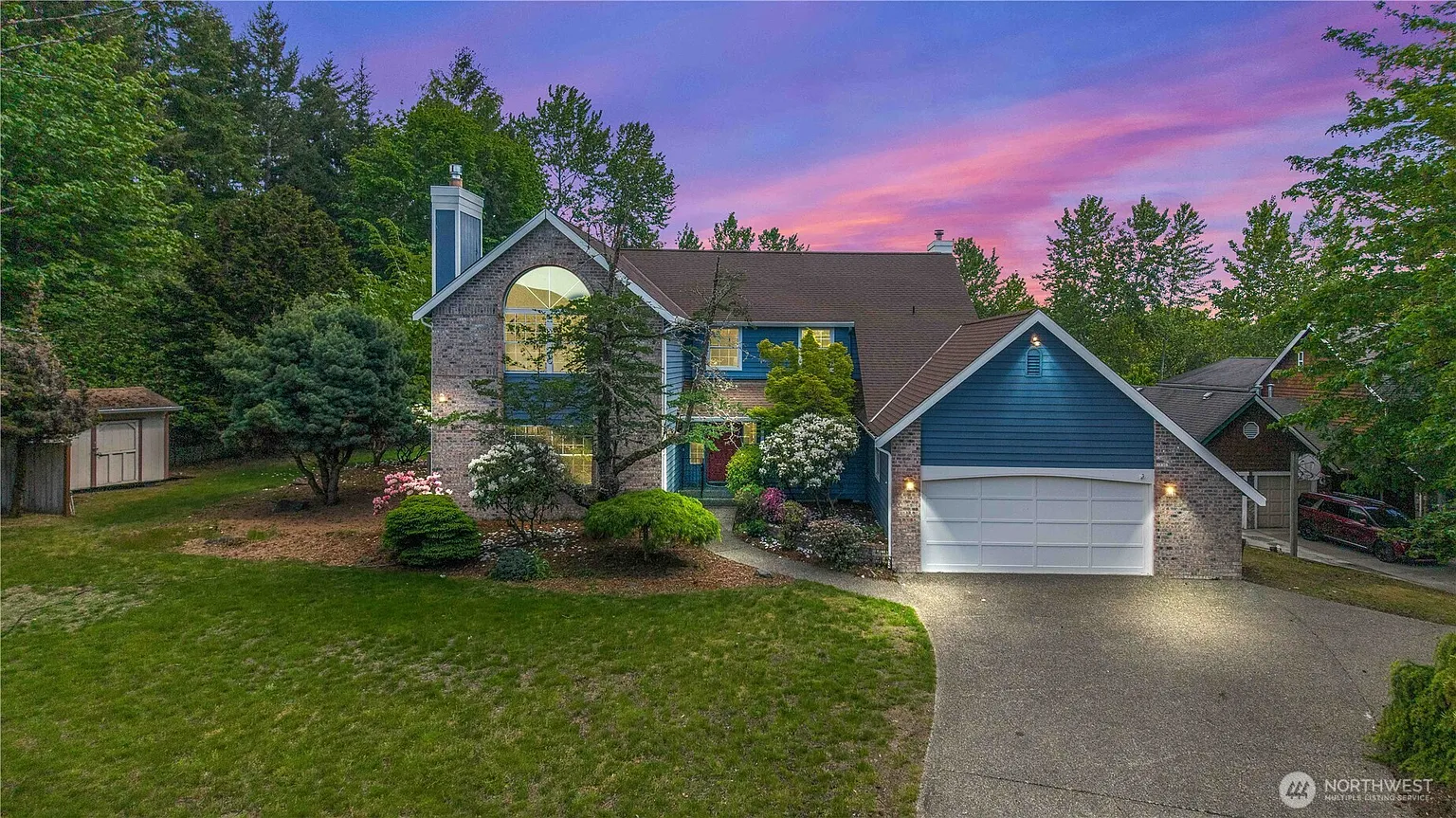 11718 141st Street E photo 1