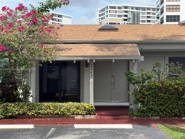 2645 S Parkview Dr #2645, Hallandale, FL 33009