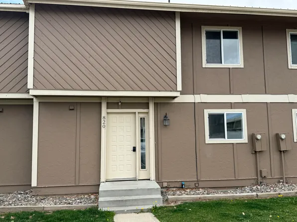 820 Moccasin Ln, Rock Springs, WY 82901