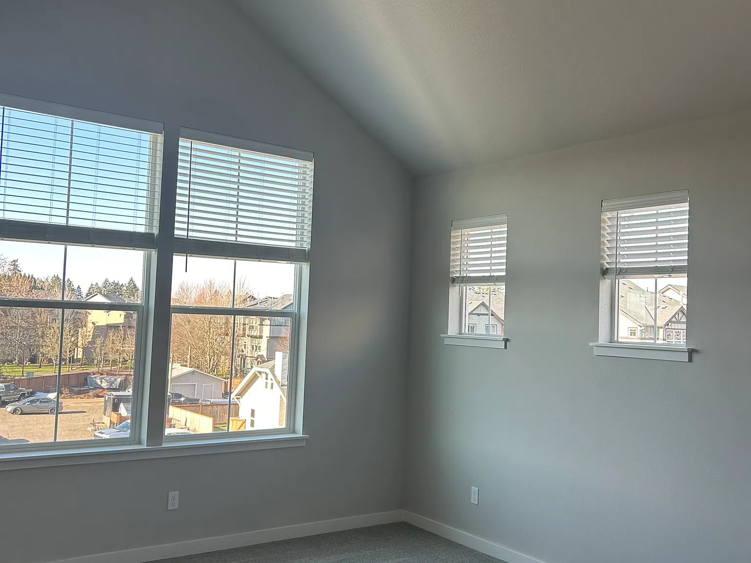 4 bed, 3.5 bath, 1937 sqft, $2,895 — Photo 1
