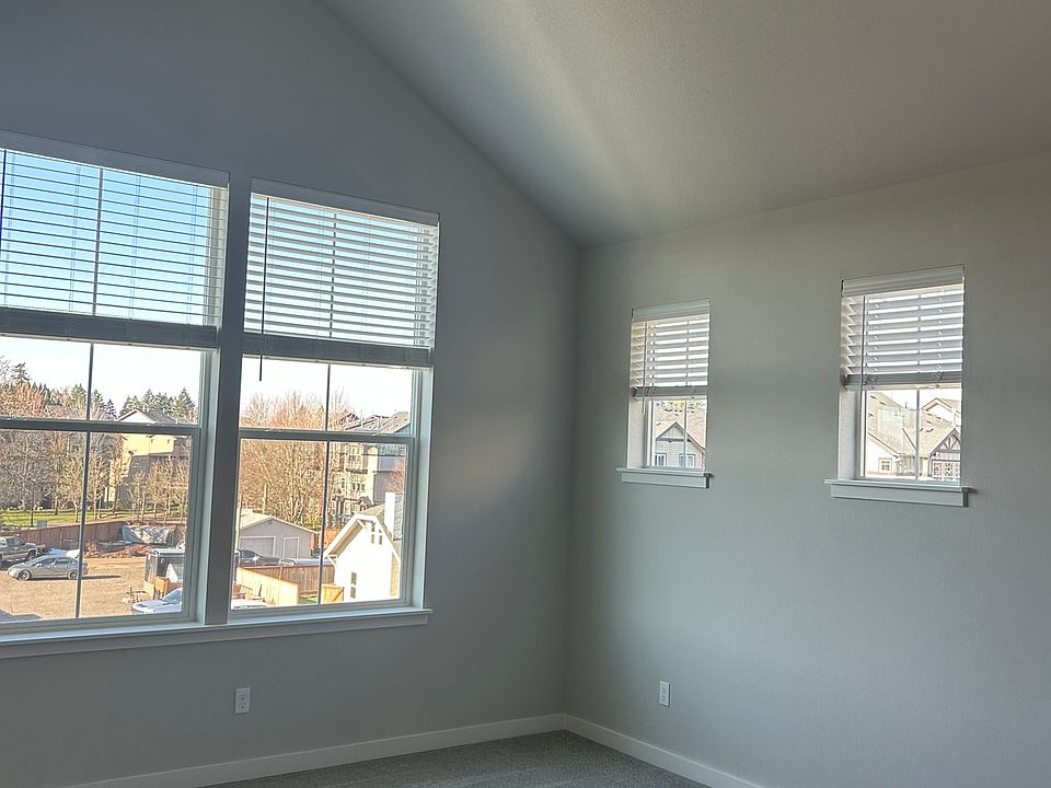 1st image of 5053 SE Davis Rd