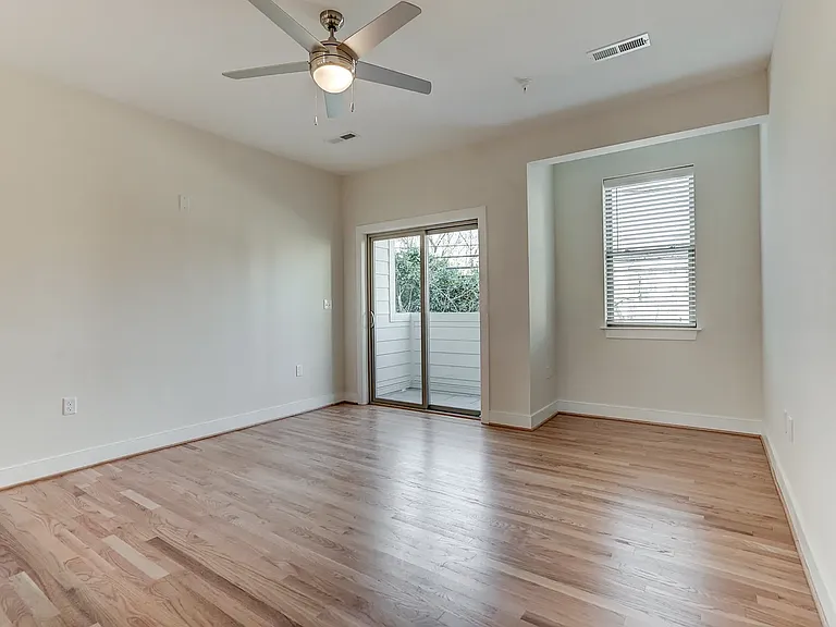 1200 McDonough St — Photo 9
