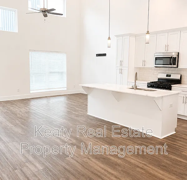 113 Highland Park Ln — Photo 4