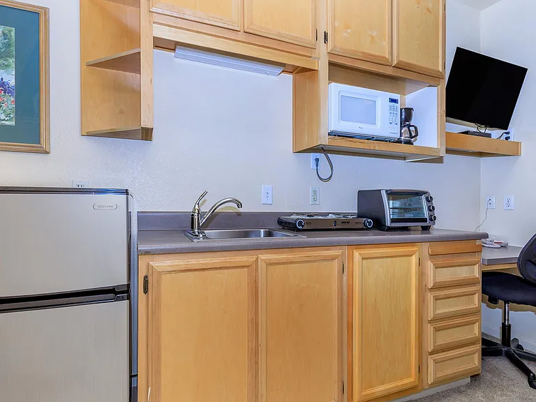 Atrium Garden Apartment Homes, LLC — Photo 7