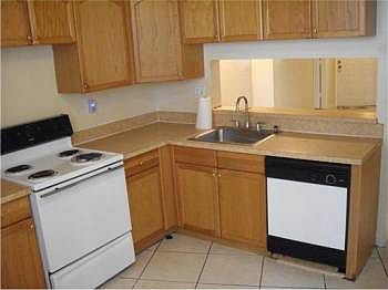 3rd image of 1280 S Franklin Ave #1280B