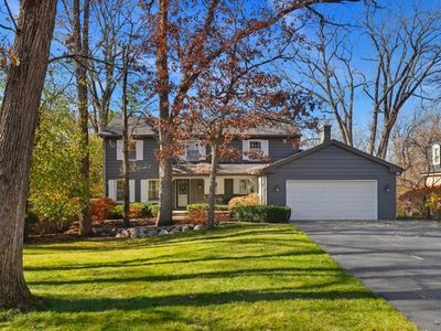 846 Waveland Rd, Lake Forest, IL, 60045