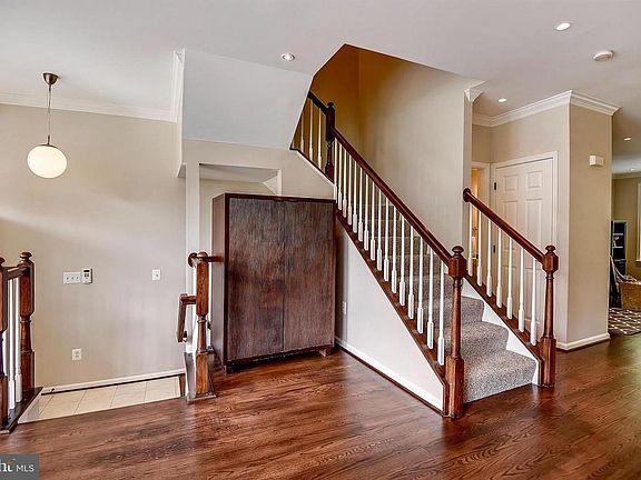 4th image of 5704 Governors Pond Cir