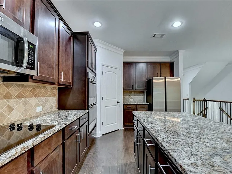 1159 Laurel Valley Ct — Photo 13