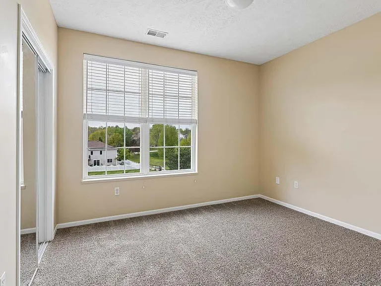 Ridge Pointe Villas — Photo 73