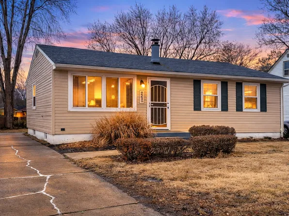 1219 Walker Ave, Saint Louis, MO 63138