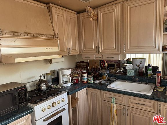 4th image of 21801 Plunge Rd