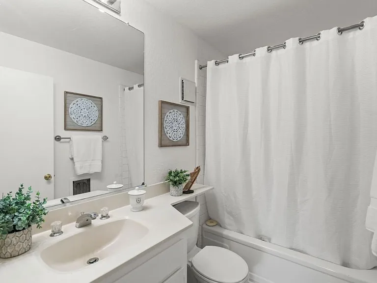 62 Eddystone Ct — Photo 18