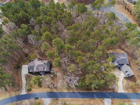 4th image of 1031 Club Cove Dr