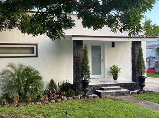 312 NE 108th St, Miami, FL 33161