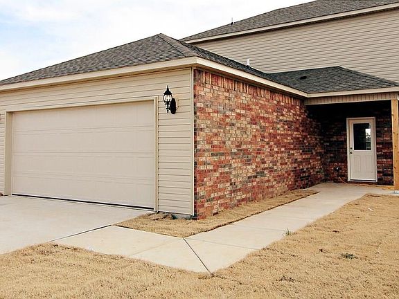 2nd image of 4306 SW Gallatine Ave