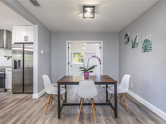 2nd image of 4827 Alcazar Way S