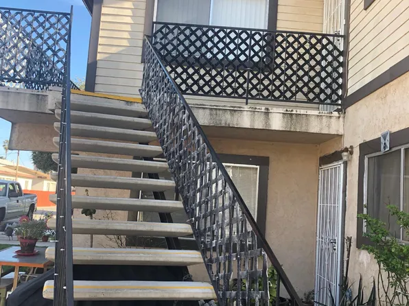 566 D St, Chula Vista, CA 91910