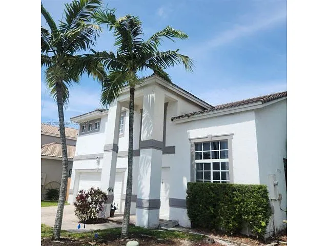 Building Photo - 5362 NW 108th Pl