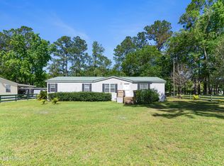 101 Ross Rd, Satsuma, FL 32189