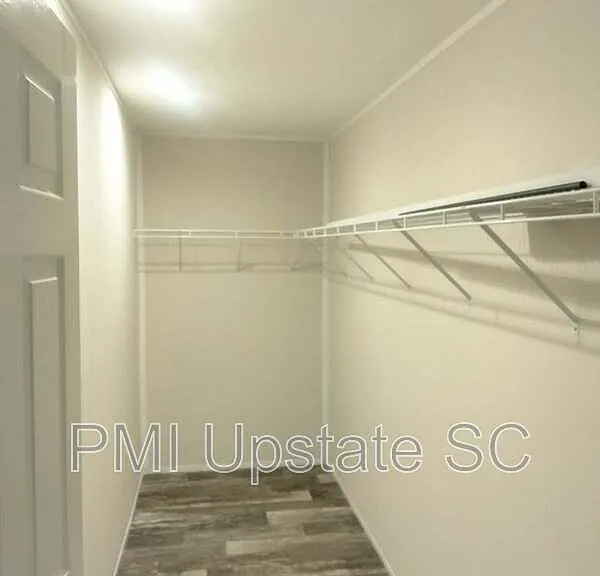 5 Charles St — Photo 17