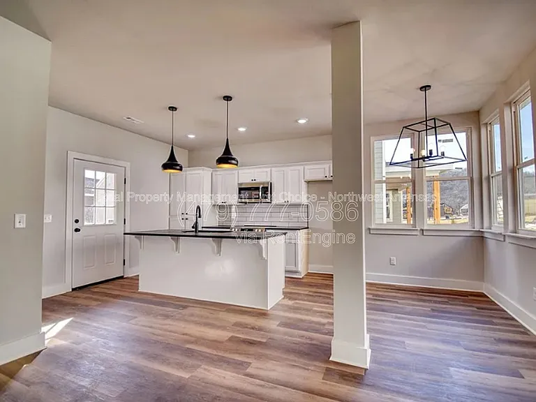 942 S Wichita Ave — Photo 6