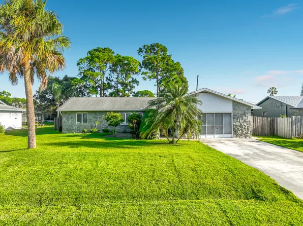 155 SW EXMORE Avenue, Port St Lucie, FL 34983