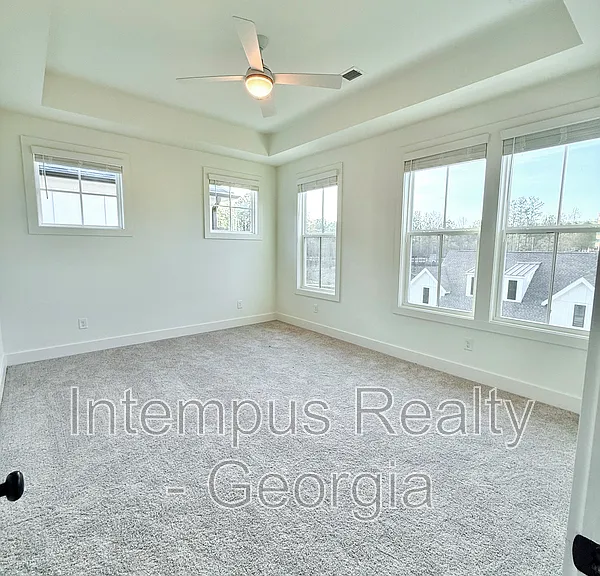 102 Pinecone Pkwy — Photo 13