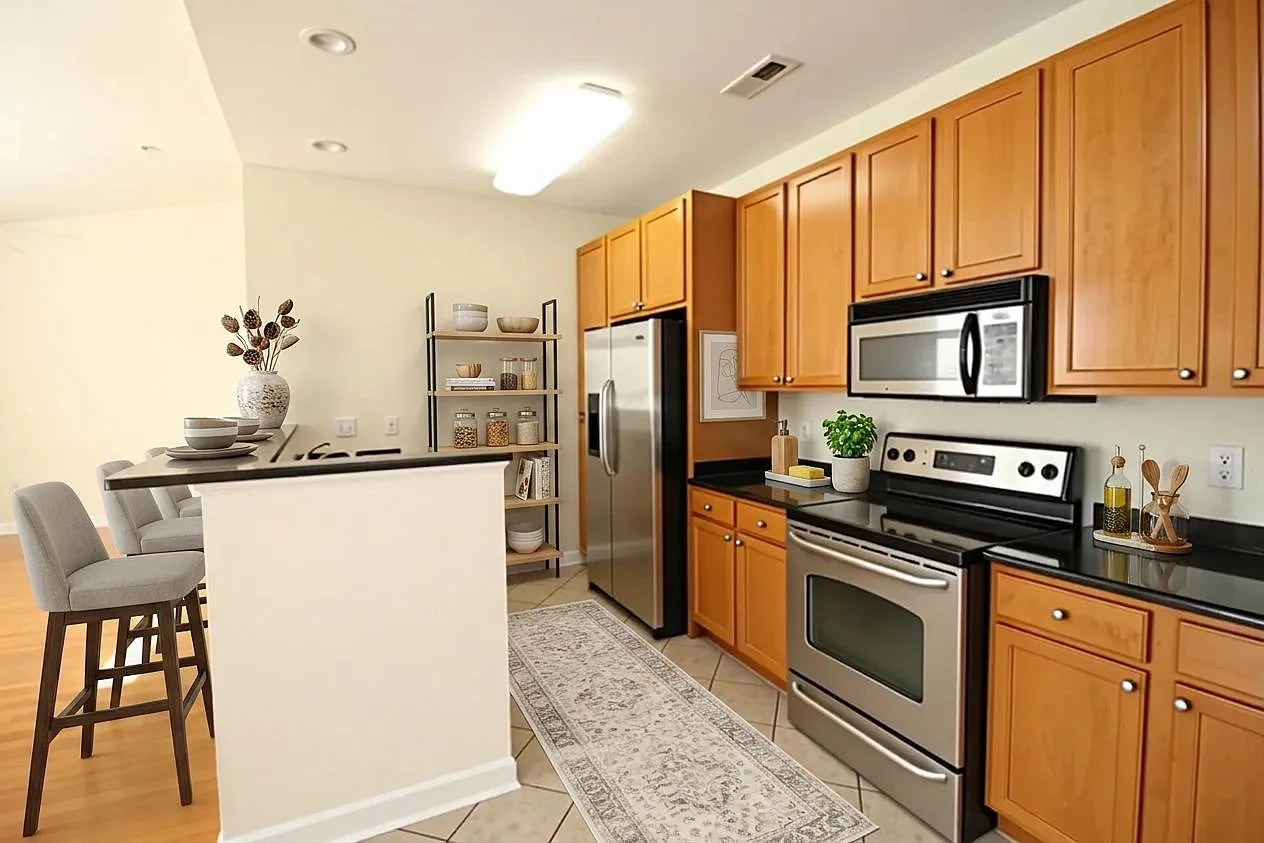 2 bed, 1036 sqft, $1,500 — Photo 2