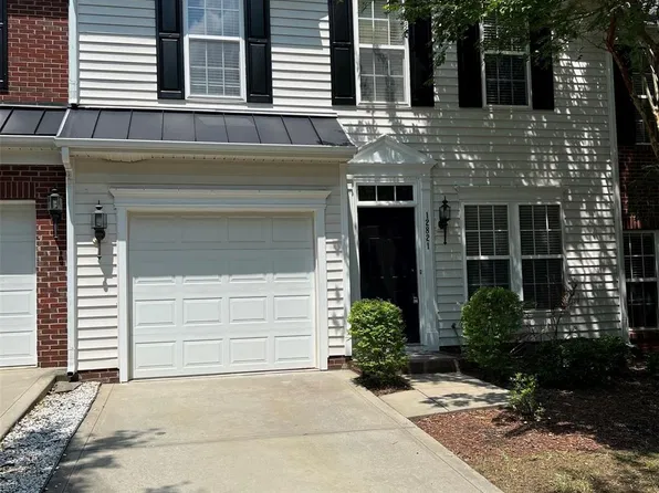 12821 James Blakeney Ave, Charlotte, NC 28277