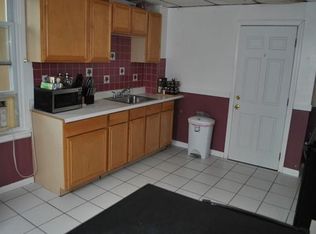 725 E 3rd St APT 3, South Boston, MA 02127