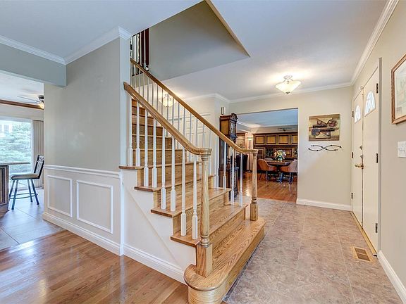 5th image of 12955 Weatherfield Dr