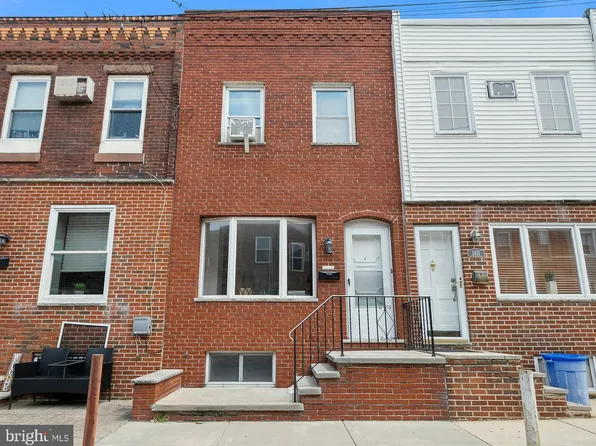 2613 S Chadwick St, Philadelphia, PA 19145