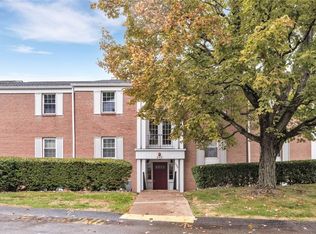 205 Camelot Dr, Pittsburgh, PA 15237