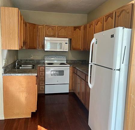 5th image of 119 N Orange Ave #2