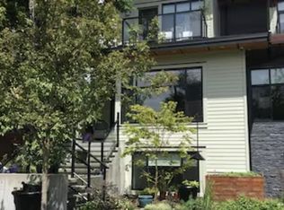 358 E 11th St, North Vancouver, BC V7L 2G9