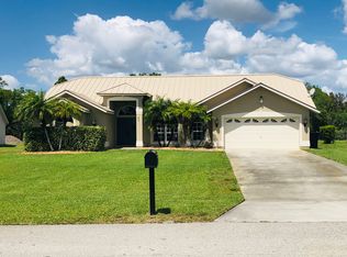 18172 Sandy Pines Cir, North Fort Myers, FL 33917