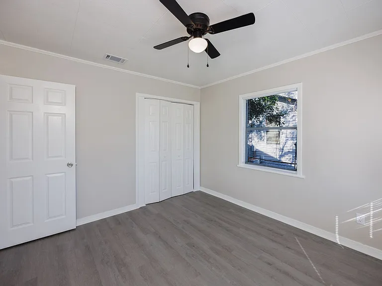 1530 S Martin Luther King Jr Ave — Photo 14
