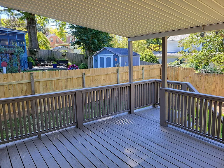 121 Kenilworth Ave — Photo 22