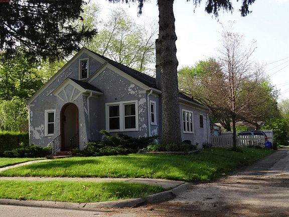 4th image of 612 Van Wie Ave