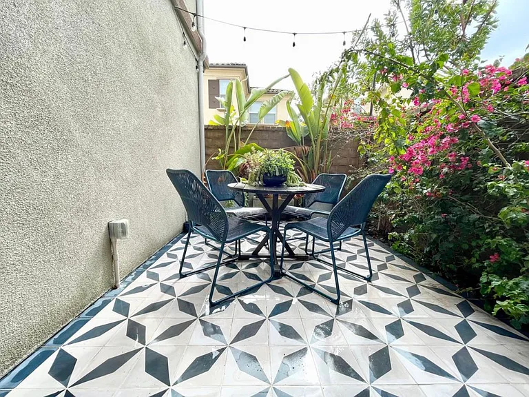 52 Majeza Ct — Photo 5