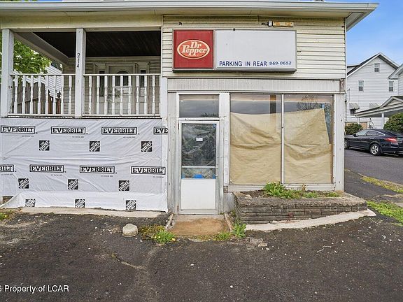 3rd image of 214 Harrison Ave