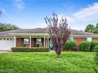 19795 Sandstone Ln, Robertsdale, AL 36567