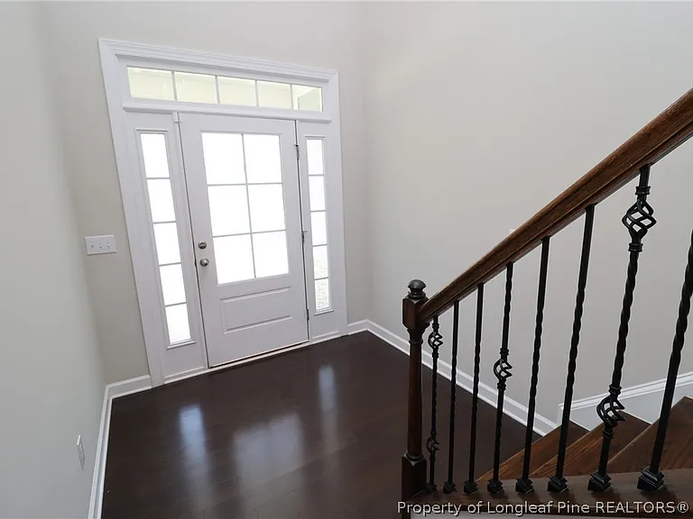 240 Mystwood Hollow Cir — Photo 3