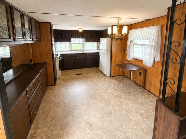 269 Cambridge Dr #269, Dimondale, MI 48821